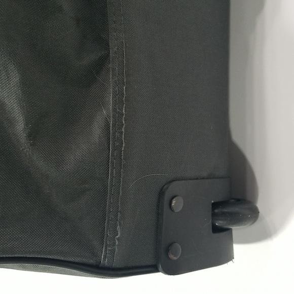 JEEP duffle bags with wheels - Picture 8 of 17